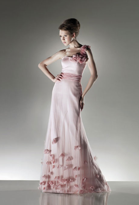 pink-bridesmaids-dresses-styles-love-enzoani-C1A